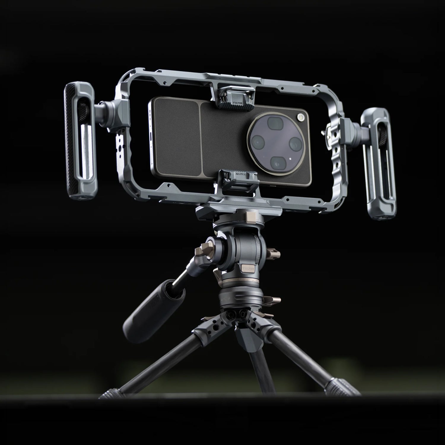 Khronos Universal Smartphone Case